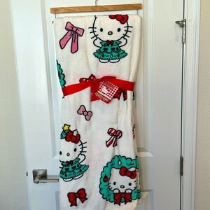 nwt HELLO KITTY Holiday Christmas Plush Blanket Throw